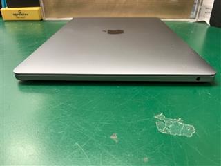 Apple MacBook Pro (13